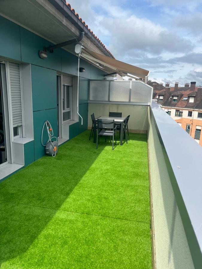 Apartamento Bonito Atico Zona Hospital Con Garaje Oviedo