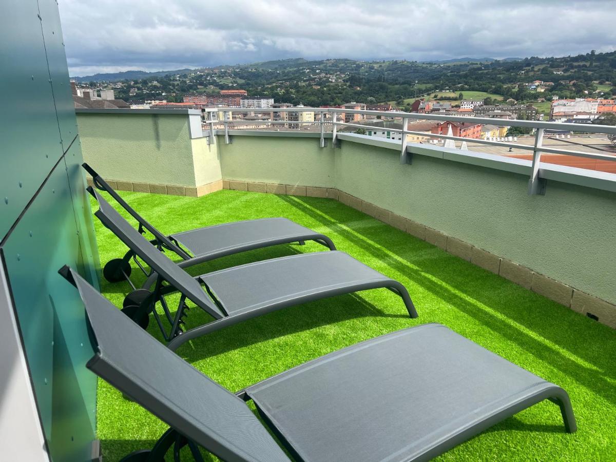 Bonito Atico Zona Hospital Con Garaje Apartamento Oviedo